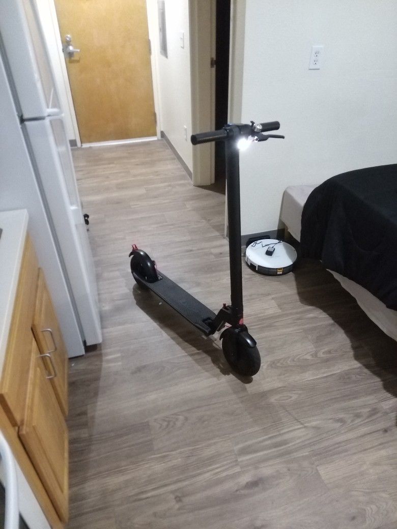 GOTRAX GXL ELECTRIC SCOOTER LIKE NEW WITH CHARGER,All Products : American Fashion Style Bags On Sale