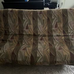 Futon Couch / Sleeper Sofa 