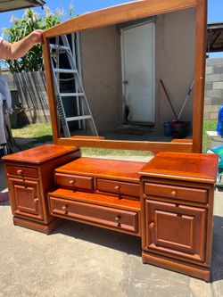 Vintage Floor Vanity