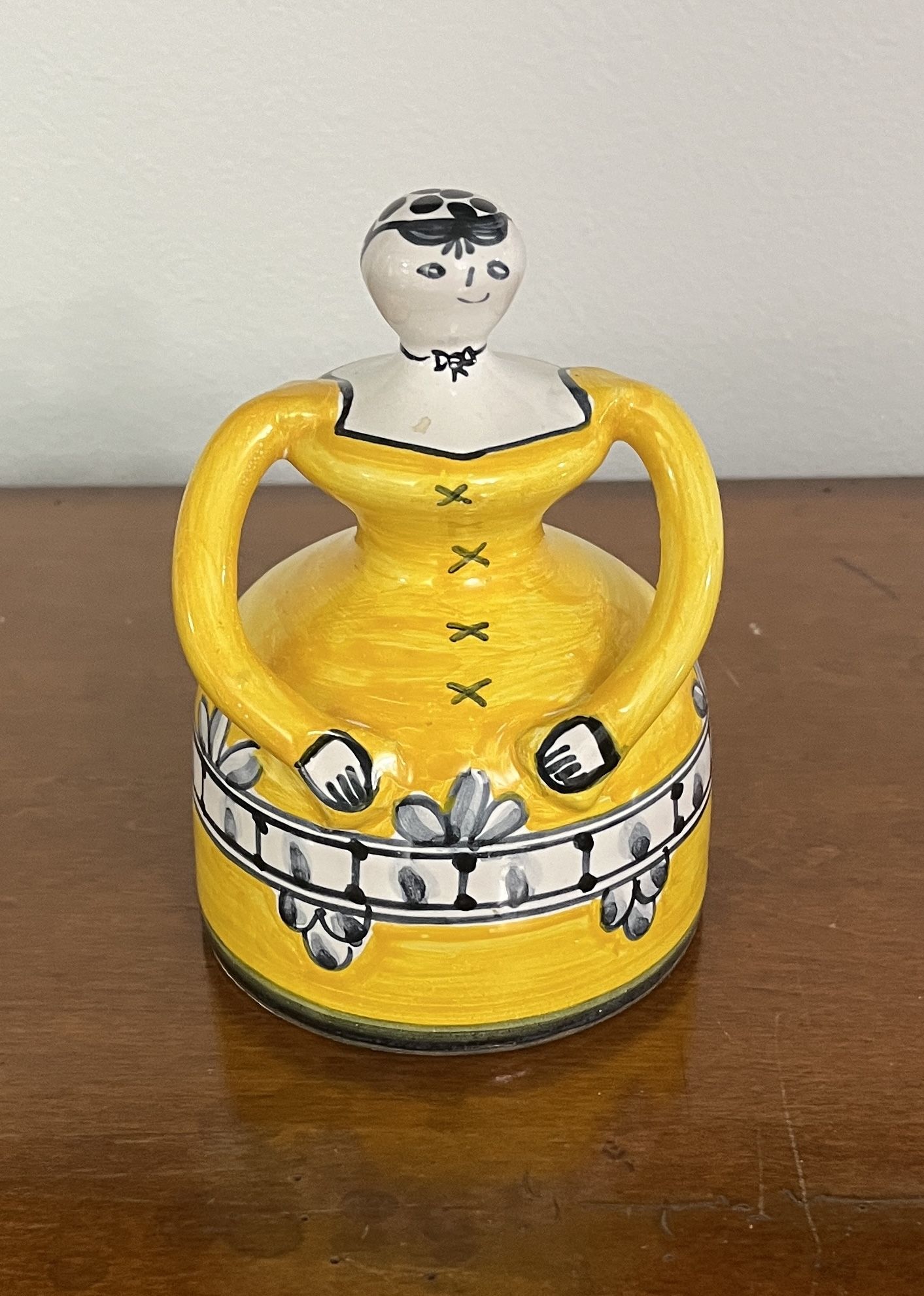Vintage Talavera El Carmen Pottery Bell Senorita design
