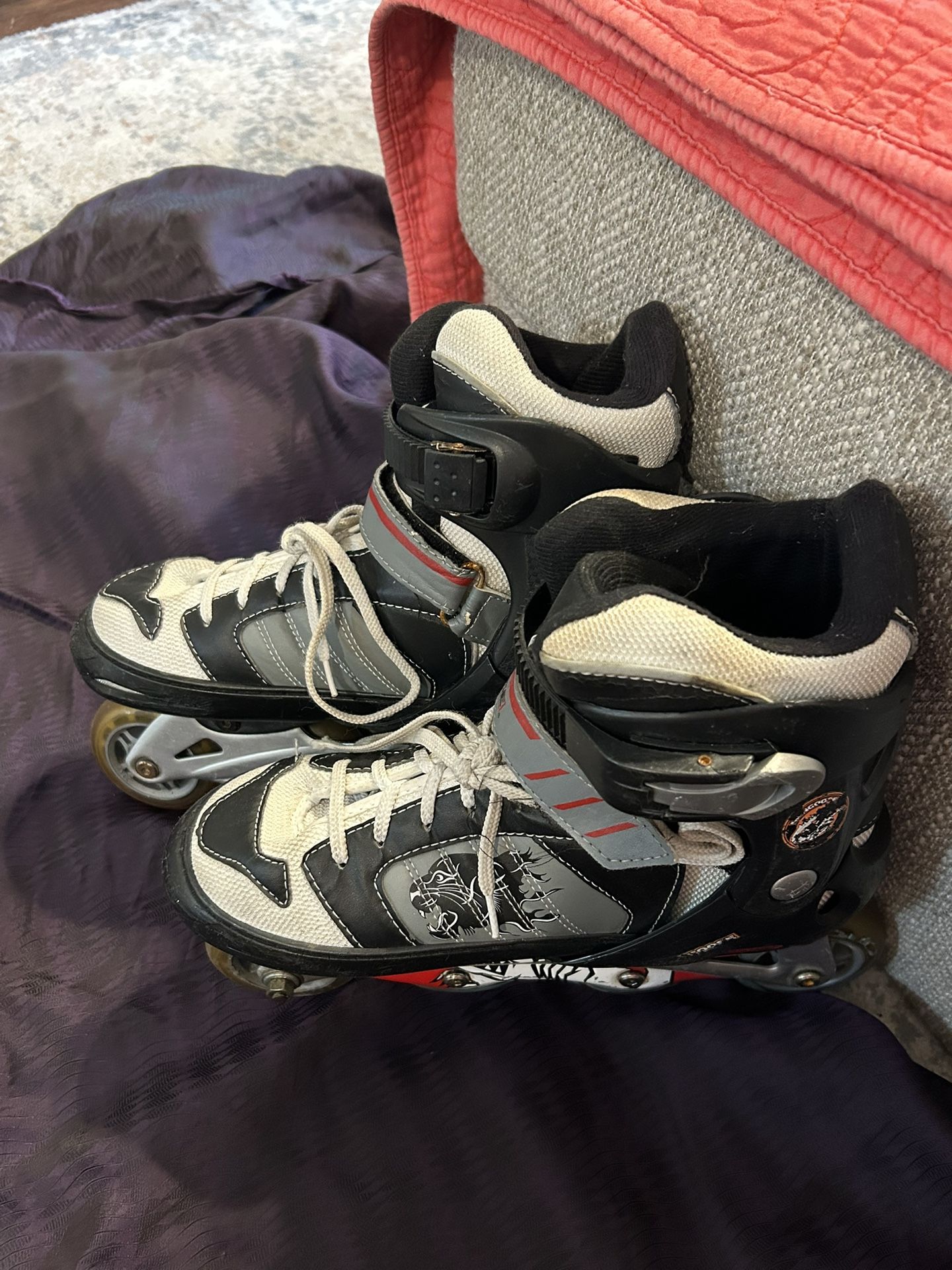 Mongoose ABEC-7 Rollerblades Inline Skates Youth Size 5-8 Adjustable