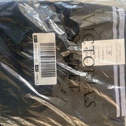 Victoria’s Secret Leggings NWT. 2x. 