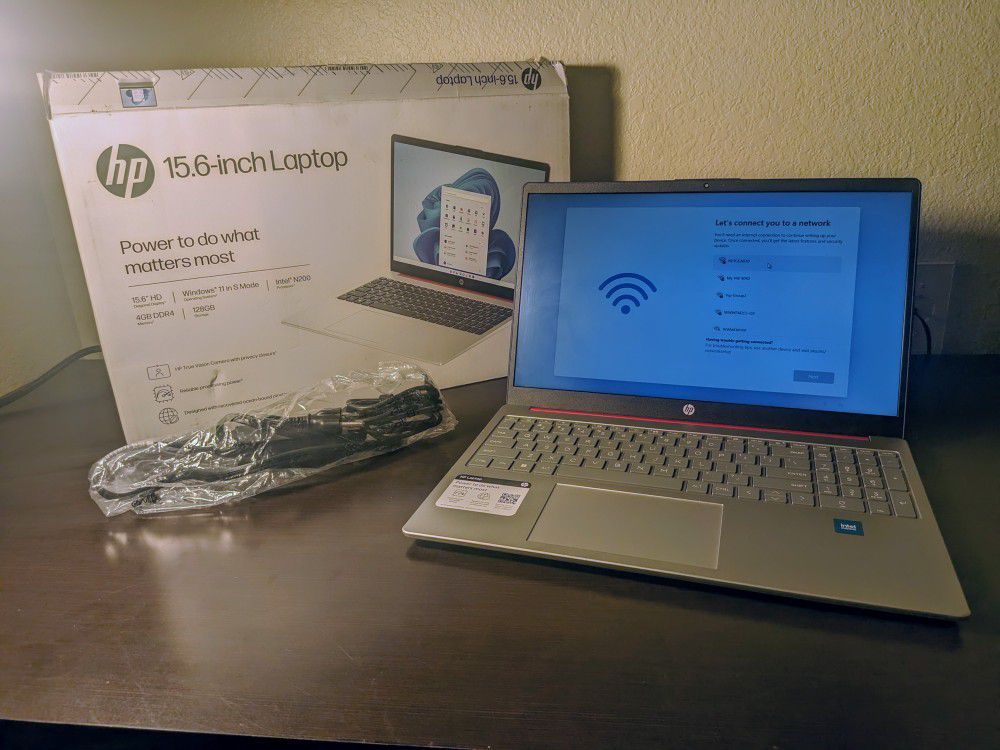 BRAND NEW HP Laptop! 16" HD Screen, 128GB SSD, Windows 11, + Office  3656 For A Year!
