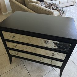 Black Modern Decorative Dresser 