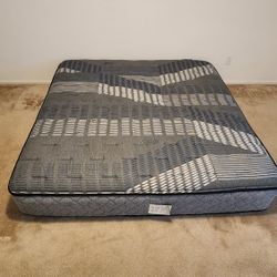 King Mattress×1 & Twin Mattress×2