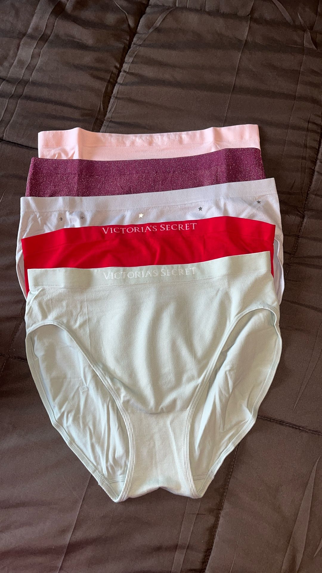 V.Secret BrandNew Panties$20