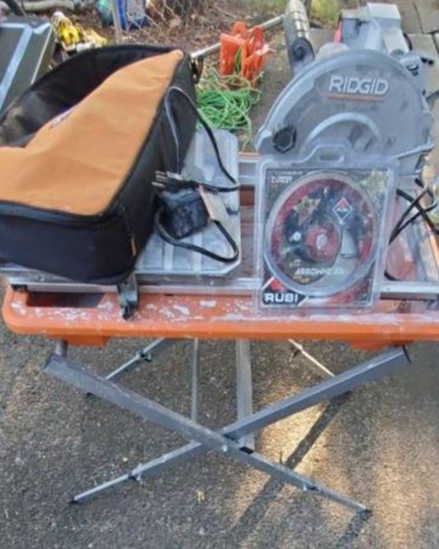 RIDGID 9Amp 7 in. Blade Corded Wet Tile Saw