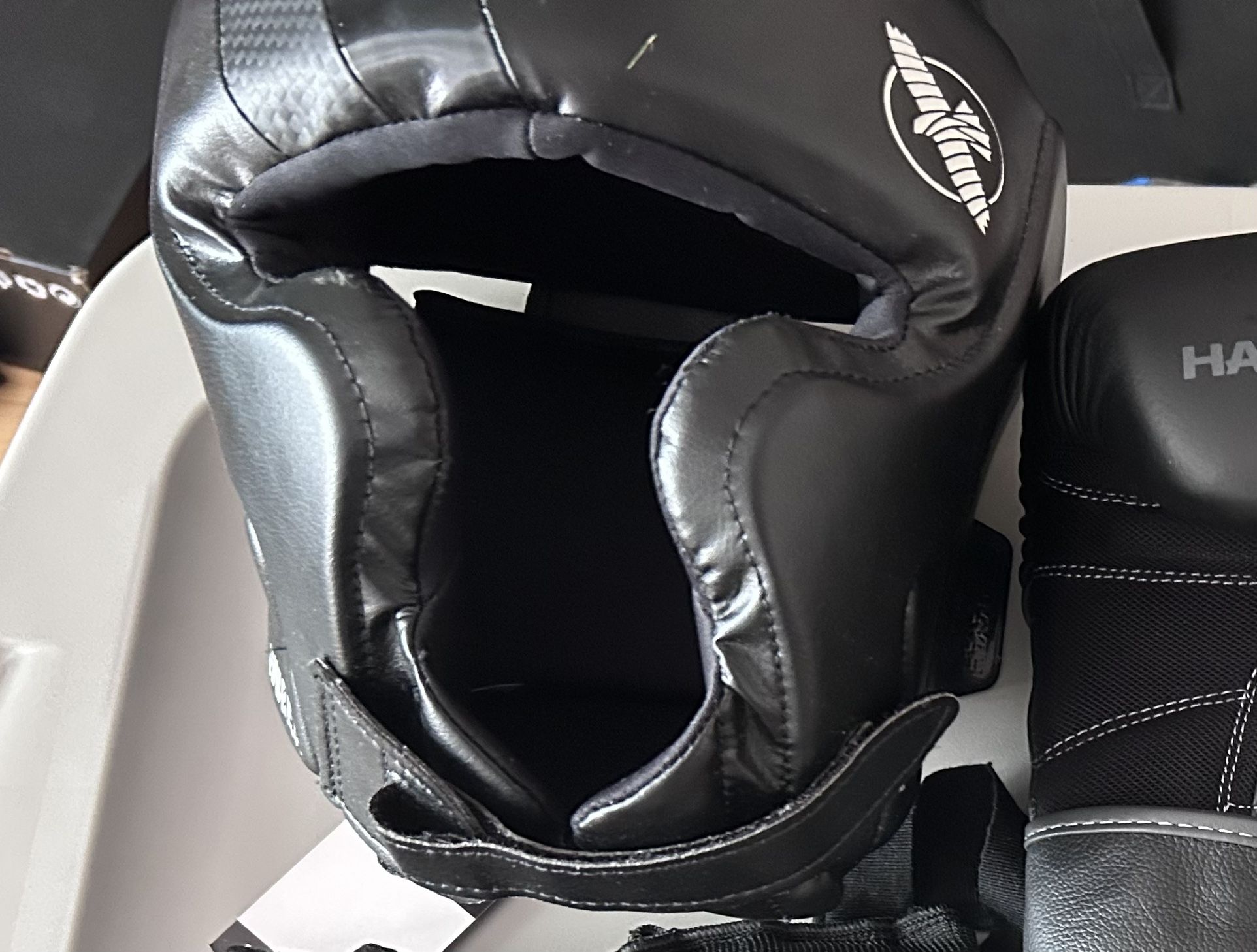 Hayabusa T3 Boxing Headgear