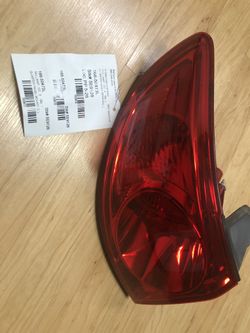 Tail lamp left Hyundai Santa Fe 2007