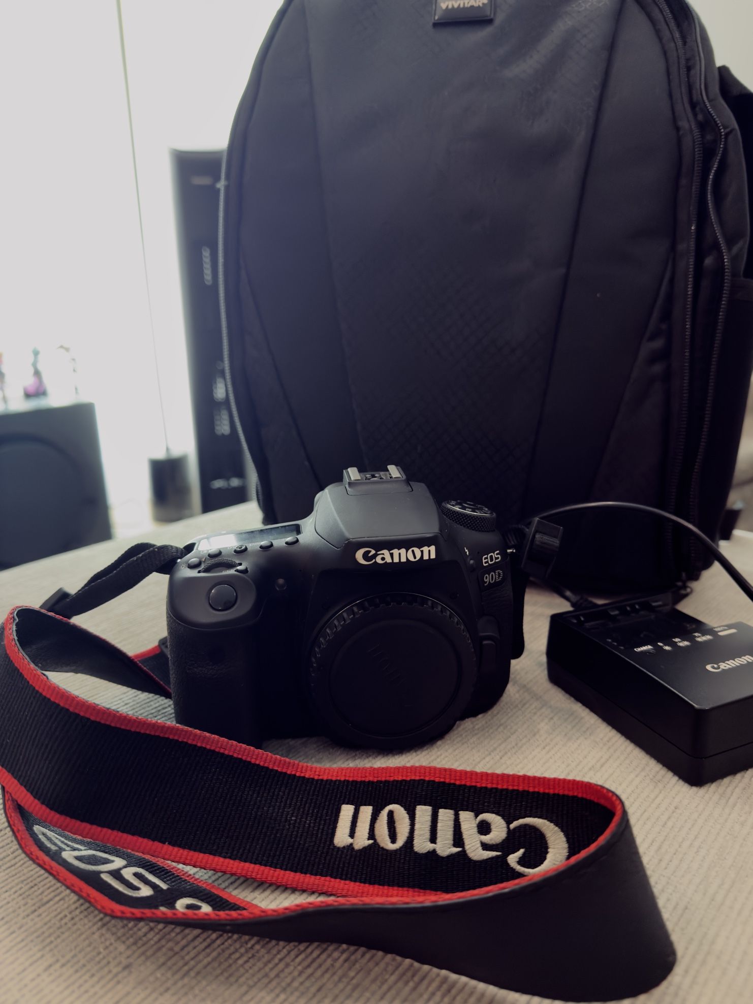 Canon EOS 90D