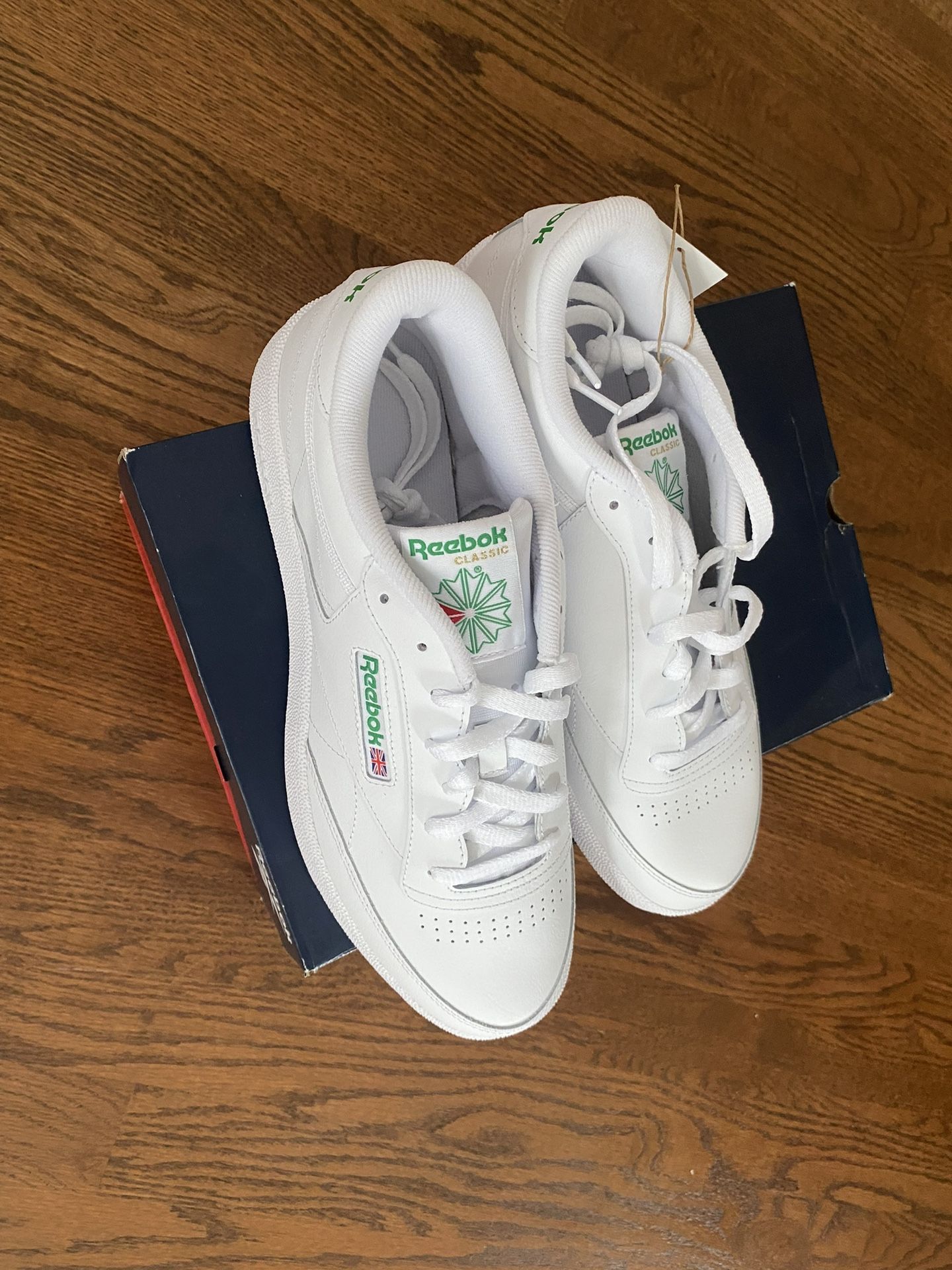 NEW Reebok Tennis Show Size 11 Men’s