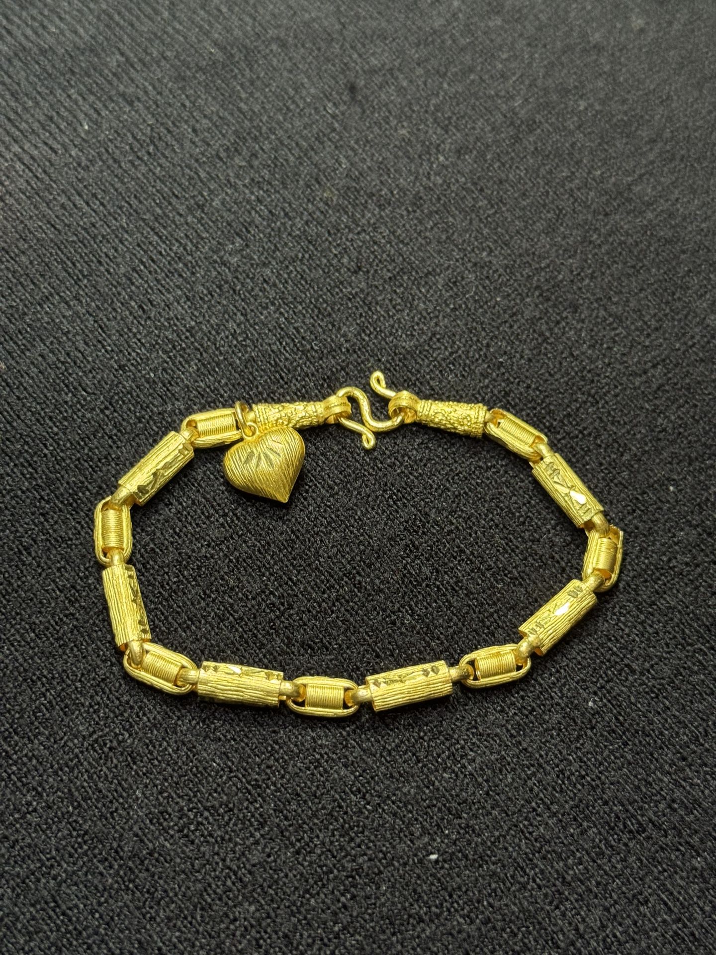 22k Gold Bracelet 