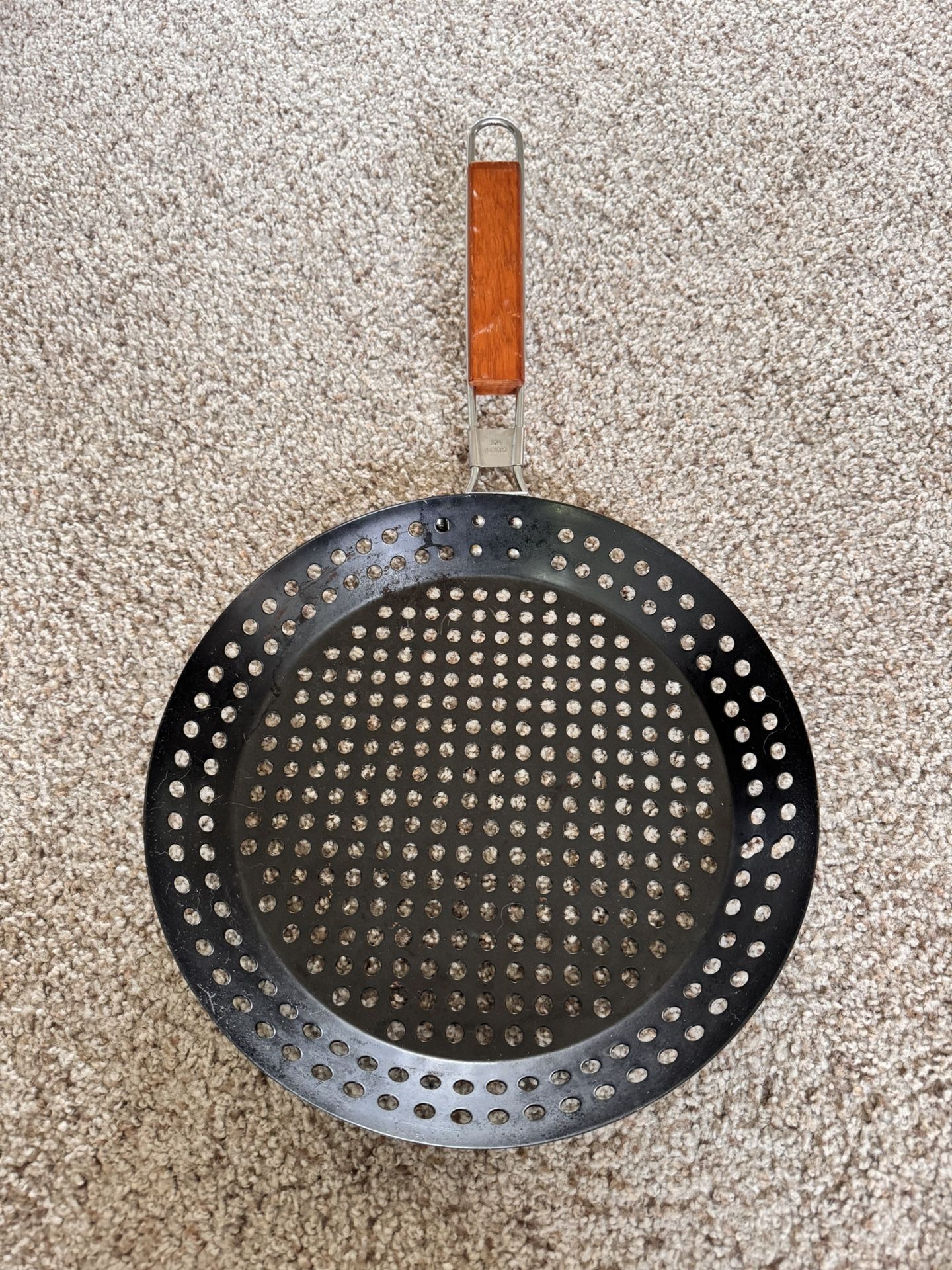 BBQ Grilling Skillet