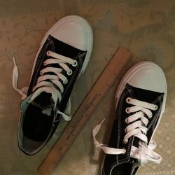 Mossimo Womens Fashion Tennis Shoes US 8