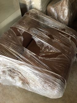 Sofa couch 🛋 expand , folds and adjustable! Great condition
