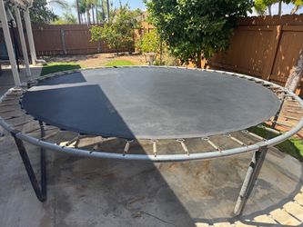 Trampoline 10 Foot