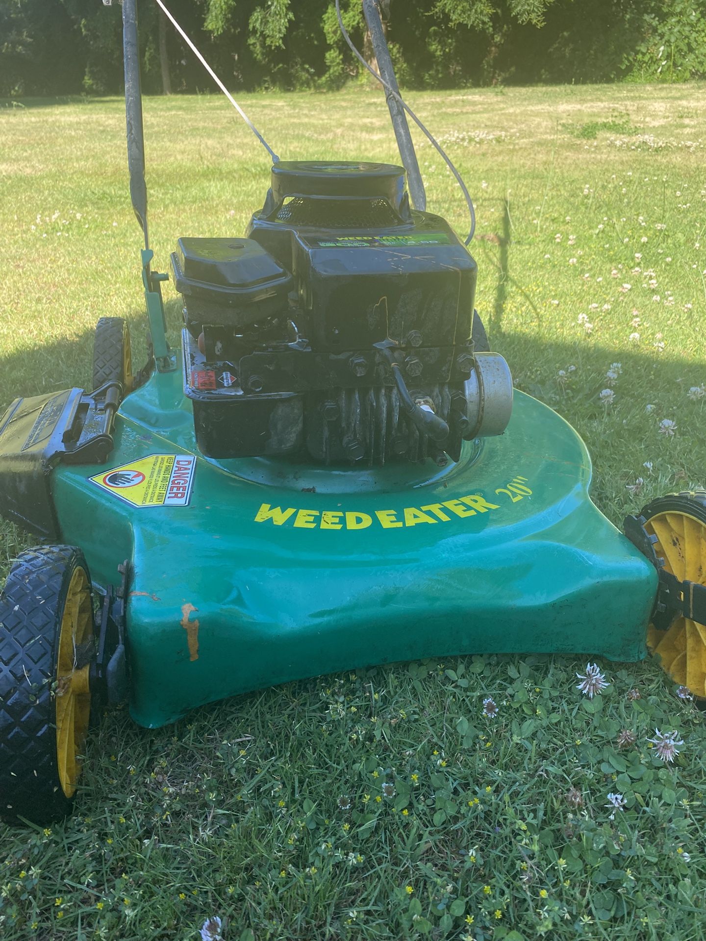 Weed Eater 21” Push Lawn Mower