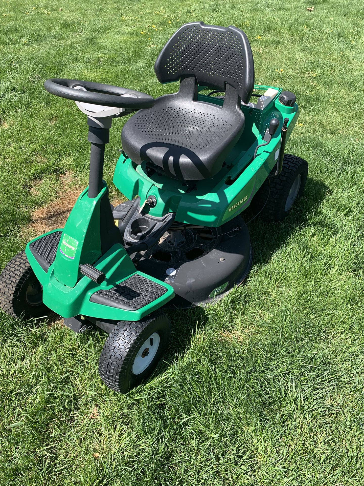 Weed Eater Riding Mower 