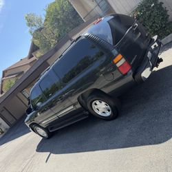 2004 GMC Yukon XL