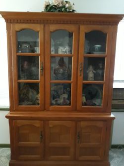 Dinning table/ kitchen hutch