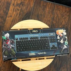 Logitech G Pro Gaming Keyboard League Of legends - PAYMENTS AVAILABLE With $1 DOWN