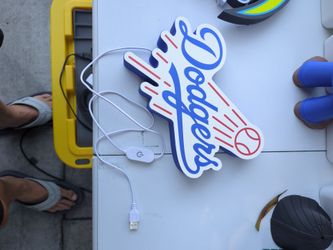 Dodger Light Box - USB connection