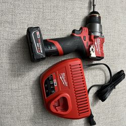 Milwaukee 1/2” Hammer Drill/driver