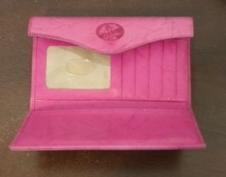 🚨 BUXTON LEATHER WALLETS (6 COLORS)