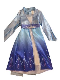 Frozen Elsa Costume size: 4-6