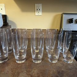 Crate & Barrel Otis 15 Oz Tall Drink Glasses - 10