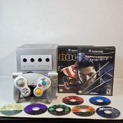 Platinum Nintendo GameCube Luigi's Mansion Bundle