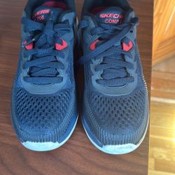 Men’s Steel Toe Sketcher Sneaker