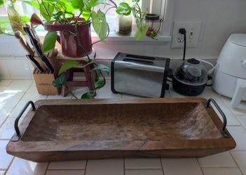 Hand Carved Decorative Primitive Tray "Dough Bowl"