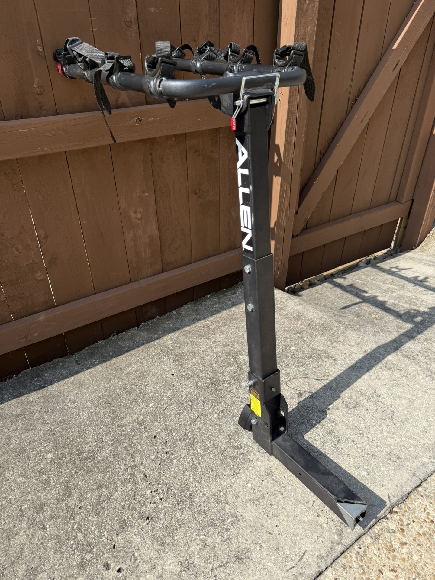 4 Bike Allen Locking Bike Rake With 2in Hitch