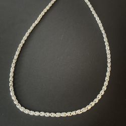 Beautiful 24 Inch 925 Plated Sterling Silver Bamboo Style Chocker Or Necklace For You Or Someone Special On Valentine’s Day (Comes with a Gift Box for