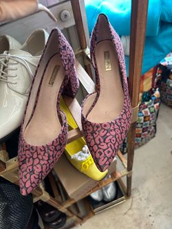 Low  heel shoes