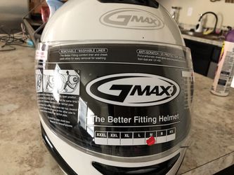 BRAND NEW GMAX helmet size M