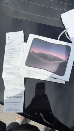 Iphone 18 duo 256 gb unlocked sealed(blue)