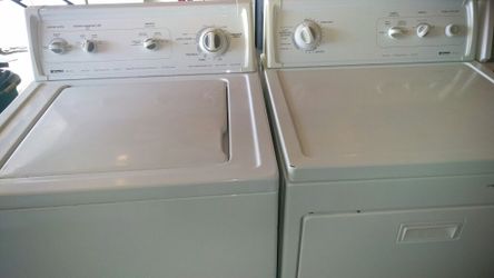 Washers dryers good workin kenmore