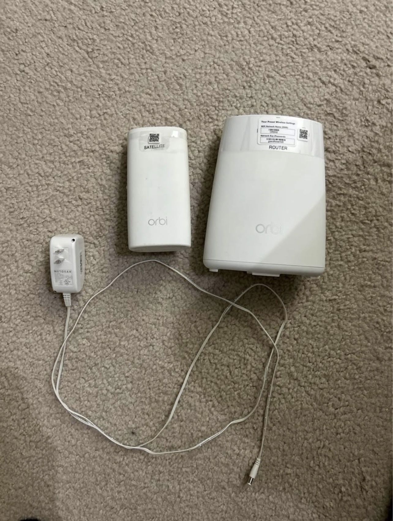 Orbi RBK30 AC2200 mesh router