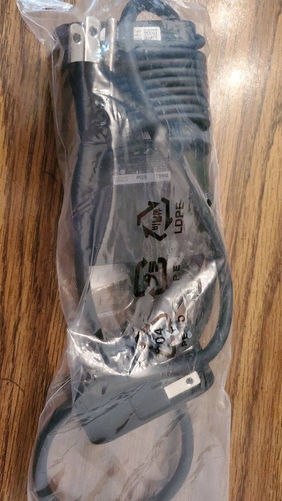 Dell 65w AC Adapter