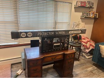 Bravos smart projector