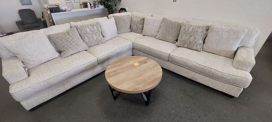 Ashley Rawcliffe oversized Sectional