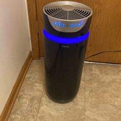 Ho MEDiCS Tower Air Purifier  Condition NEW 