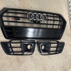 Audi SQ5 Radiator Grille And Fog Light Covers