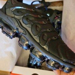 Nike Vapormax Plus Message Me Your Size 