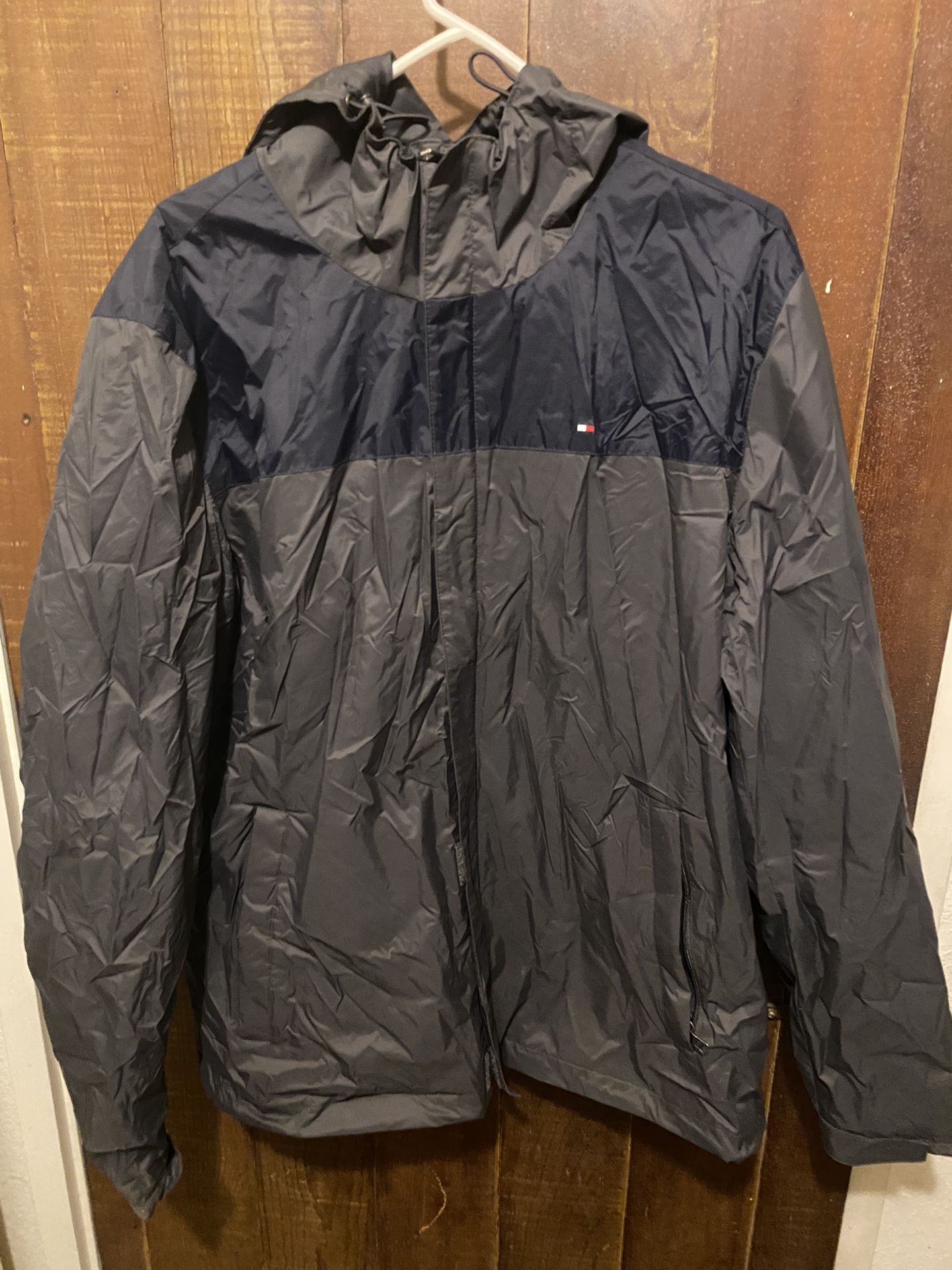 Men’s M/L Rain Coat