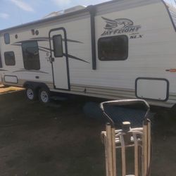 Rv Travel Trailer 