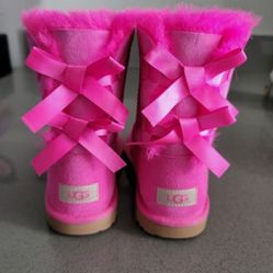 Pink Uggs