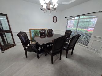Dining room table